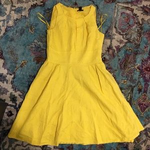 Gorgeous yellow dress